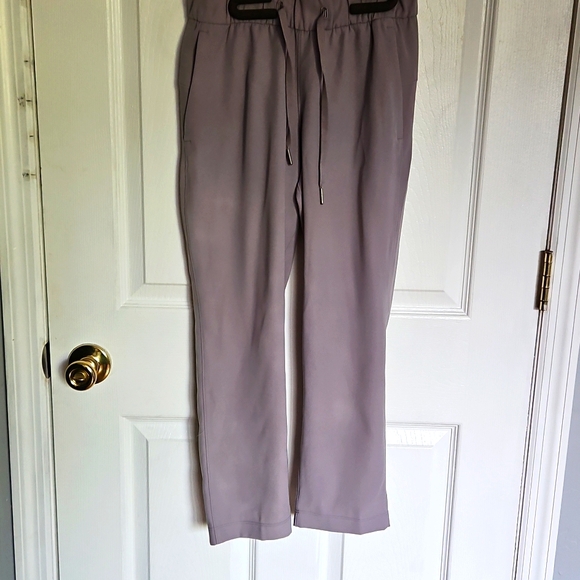 Lululemon grey Capri stretch Capri 2 - Picture 1 of 8